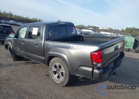 2018 Toyota Tacoma Trd Sport z USA, uszkodzony, nr VIN 3TMCZ5AN9JM139651